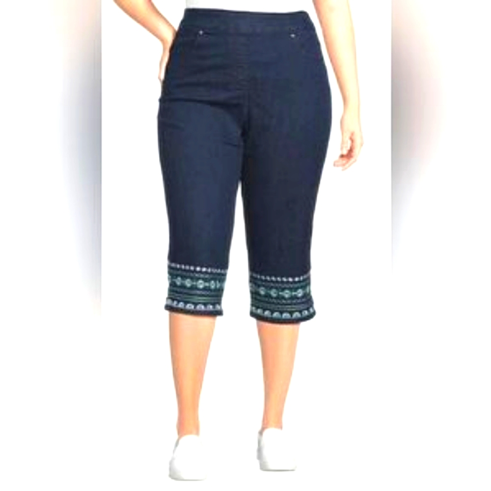 2/$15 NWT Stretch Denim Capris w/Embroidered Detail 16W  Firm Price